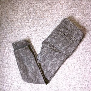 Free People Printed Ankle Length Jean